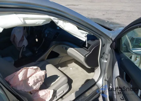 2010 Acura Tsx 2.4 z USA, uszkodzony, nr VIN JH4CU2F69AC027110